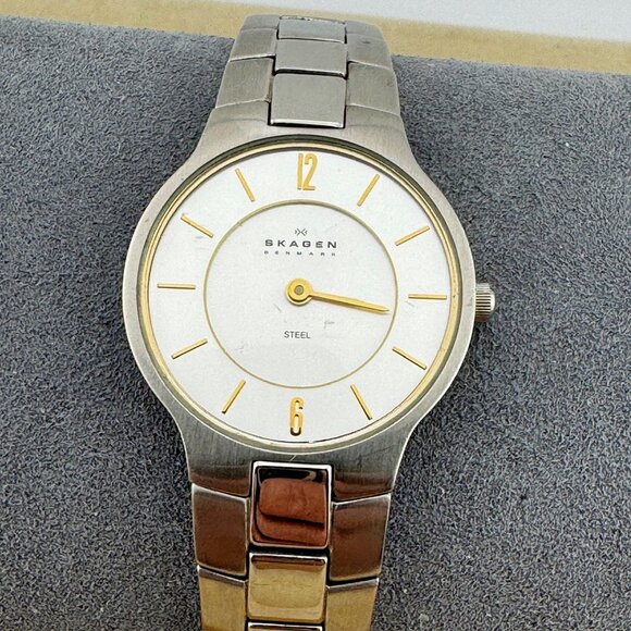 Skagen of Denmark Vintage Stainless Steel Link Bracelet Stainless Steel Watch
